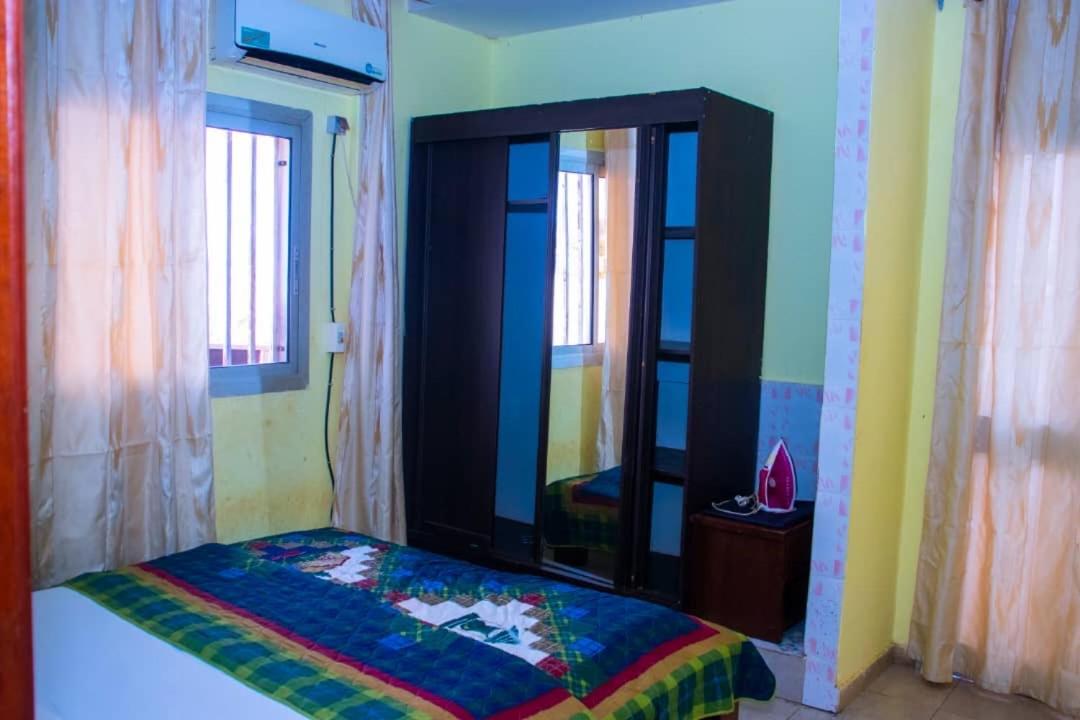 Appartement Meuble 2 Chambres Montee Jouvence Yaoundé Zewnętrze zdjęcie